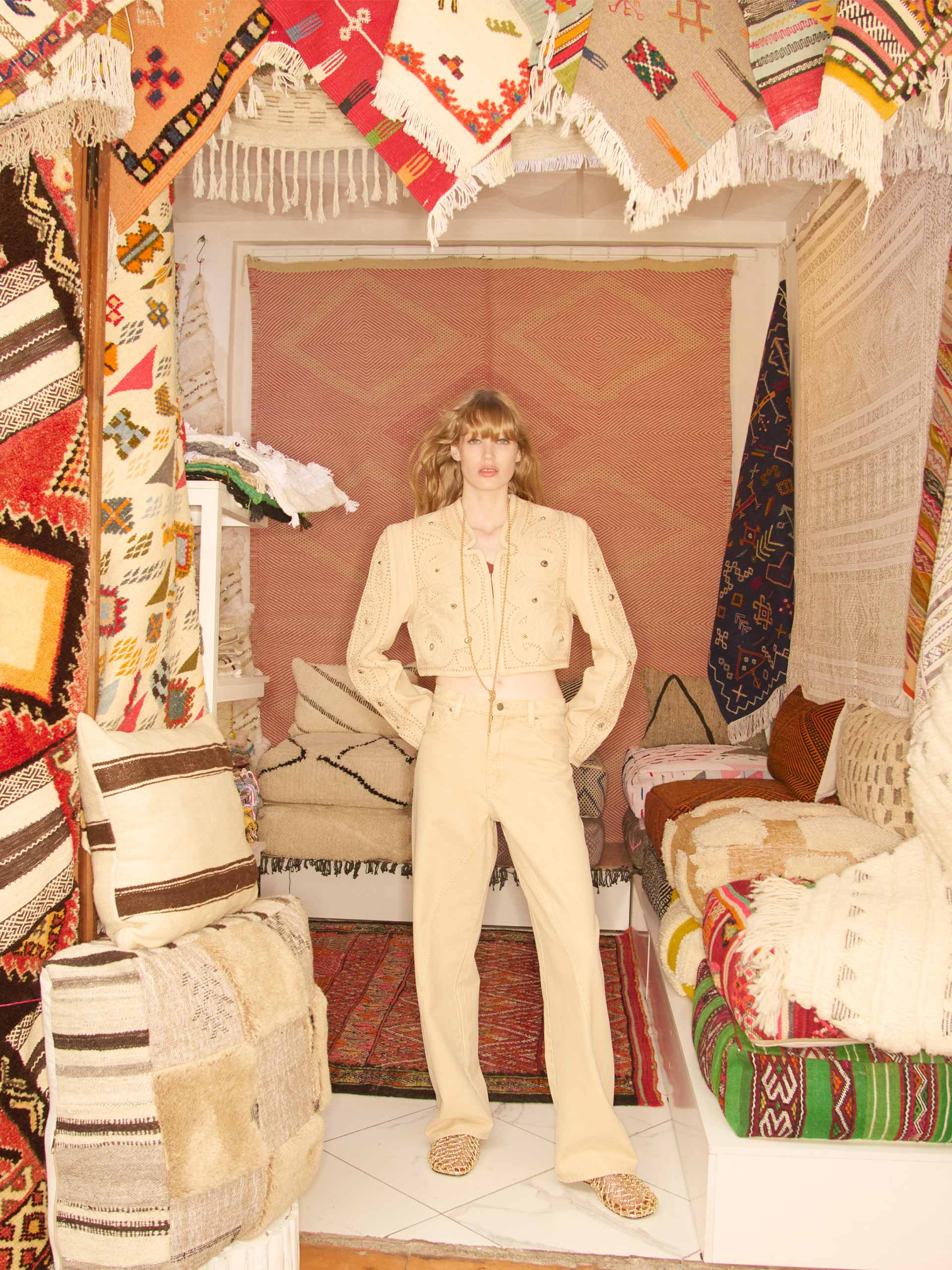 artisanal-holding-hm-studio-resort